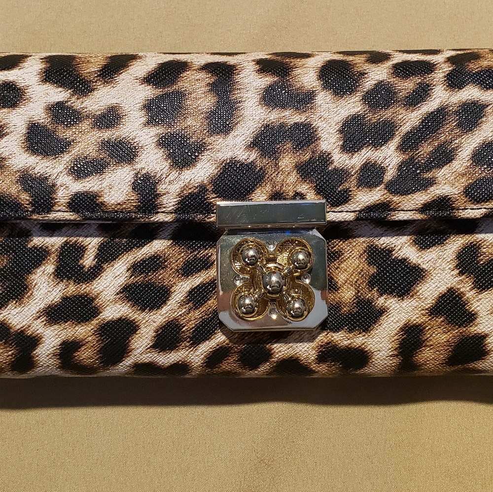 Wallet/clutch
